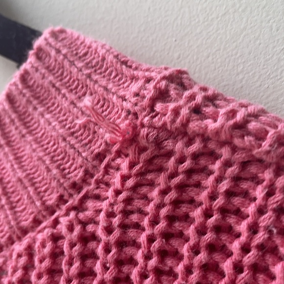 Sweater - Picture 4 of 5